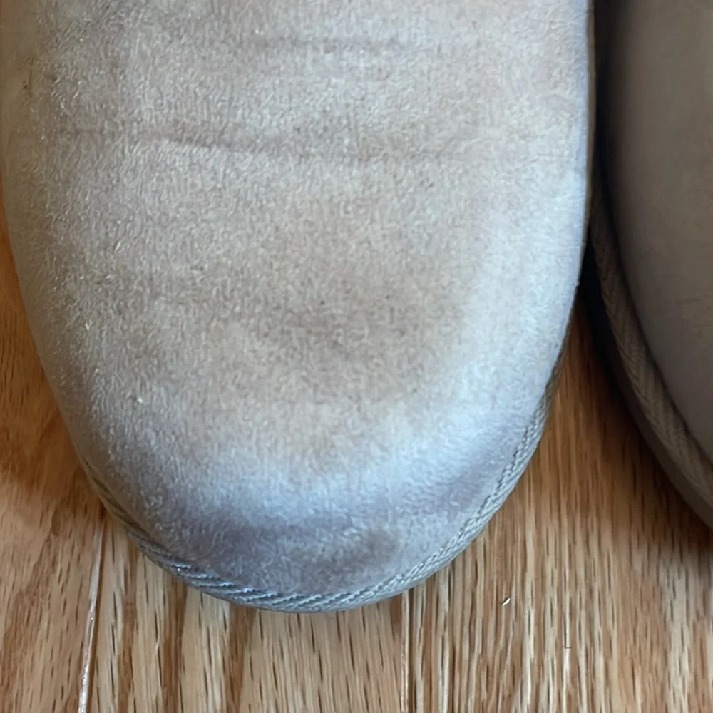 Juicy Couture Women's Kave Cream Fur-Lined Winter Boots